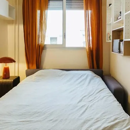 Apartment Jolie Studio Eiffel Tower Paris
